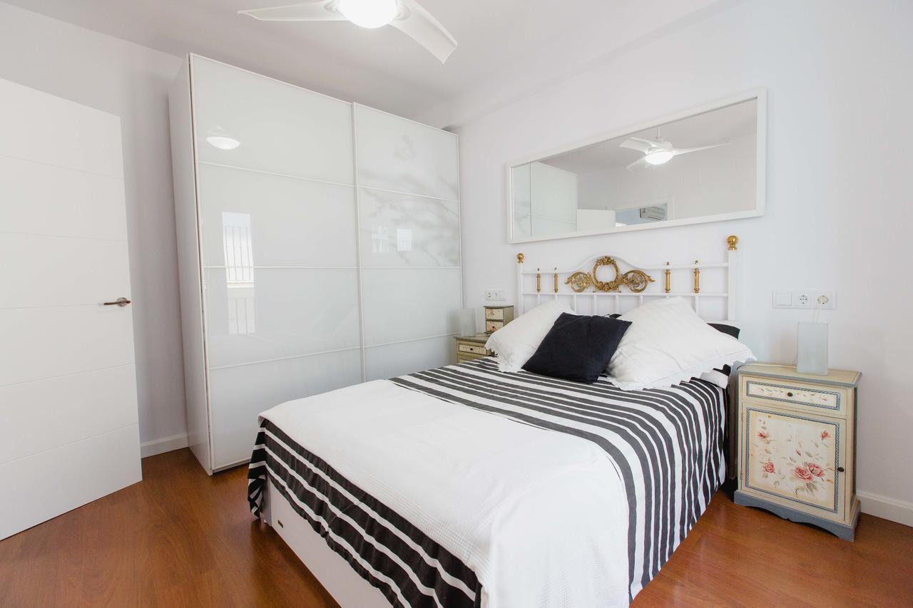 Apartamento A Un Pasito Del Mercado カディス エクステリア 写真
