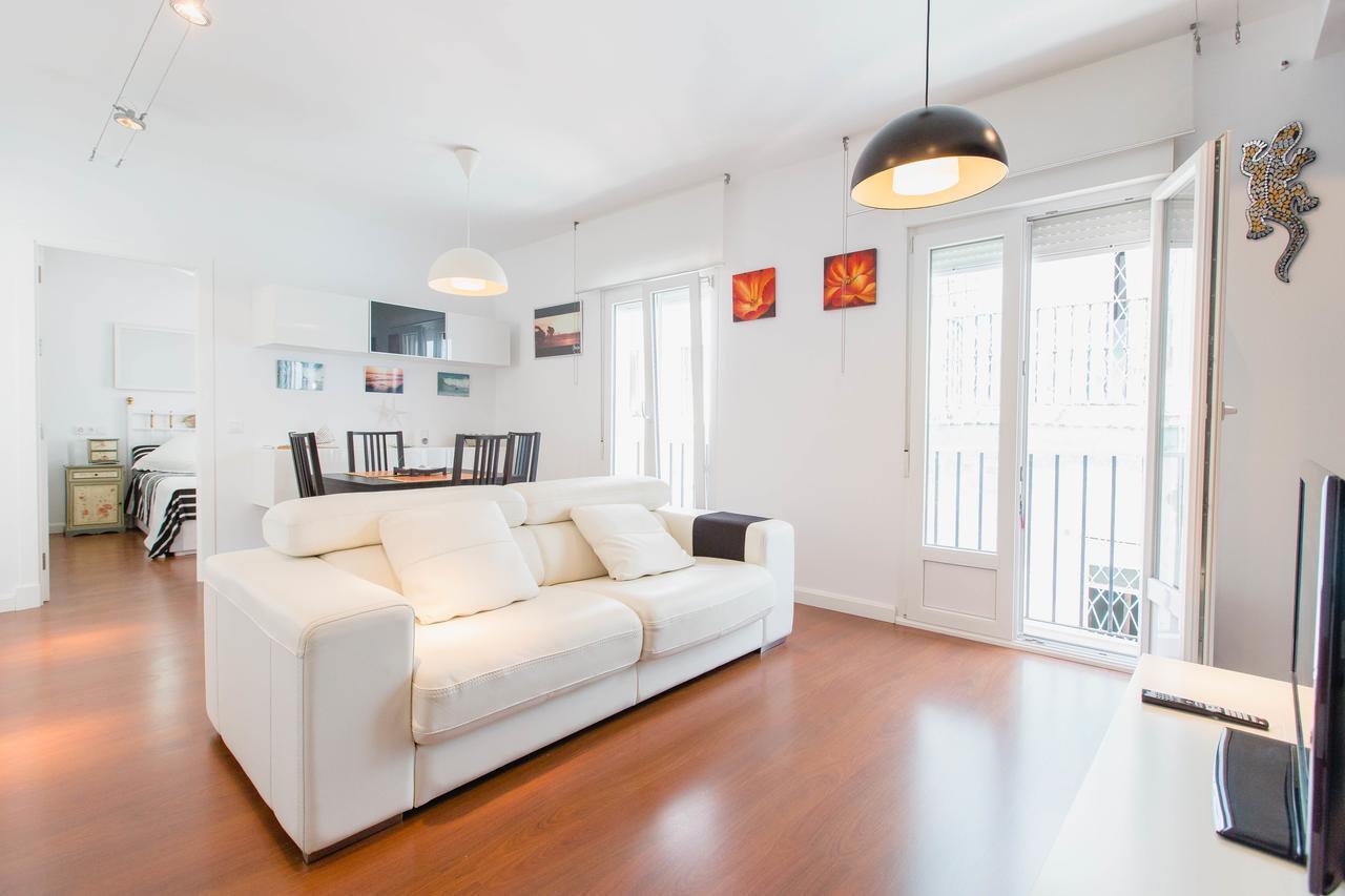 Apartamento A Un Pasito Del Mercado カディス エクステリア 写真